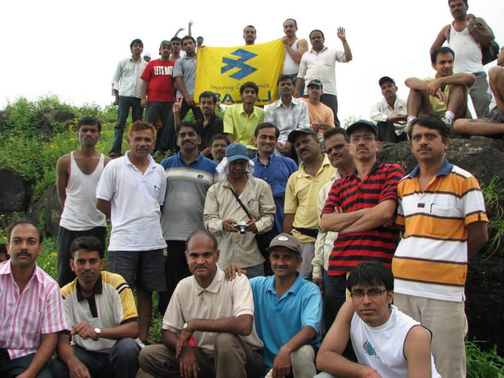 bajaj trekking club group at kalavantin durg